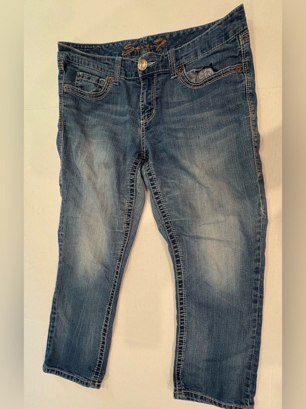 Seven7 Women's Straight Leg Washed Blue Jeans